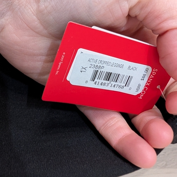 Spanx Active Crop Legging Black 1X NWT - Picture 8 of 12